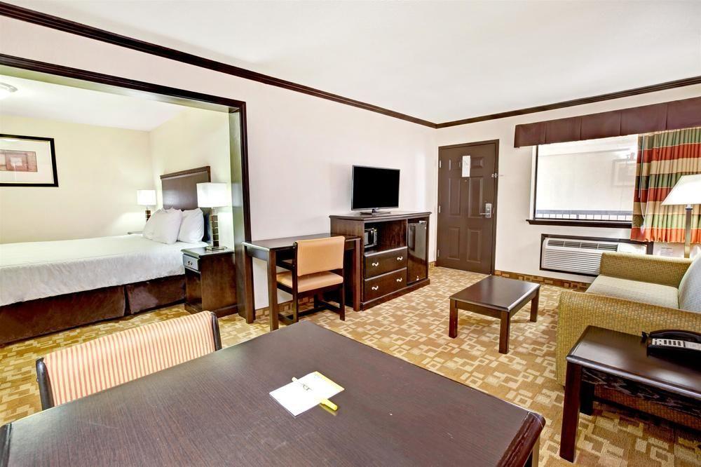 Days Inn By Wyndham Oklahoma City/Moore Екстер'єр фото