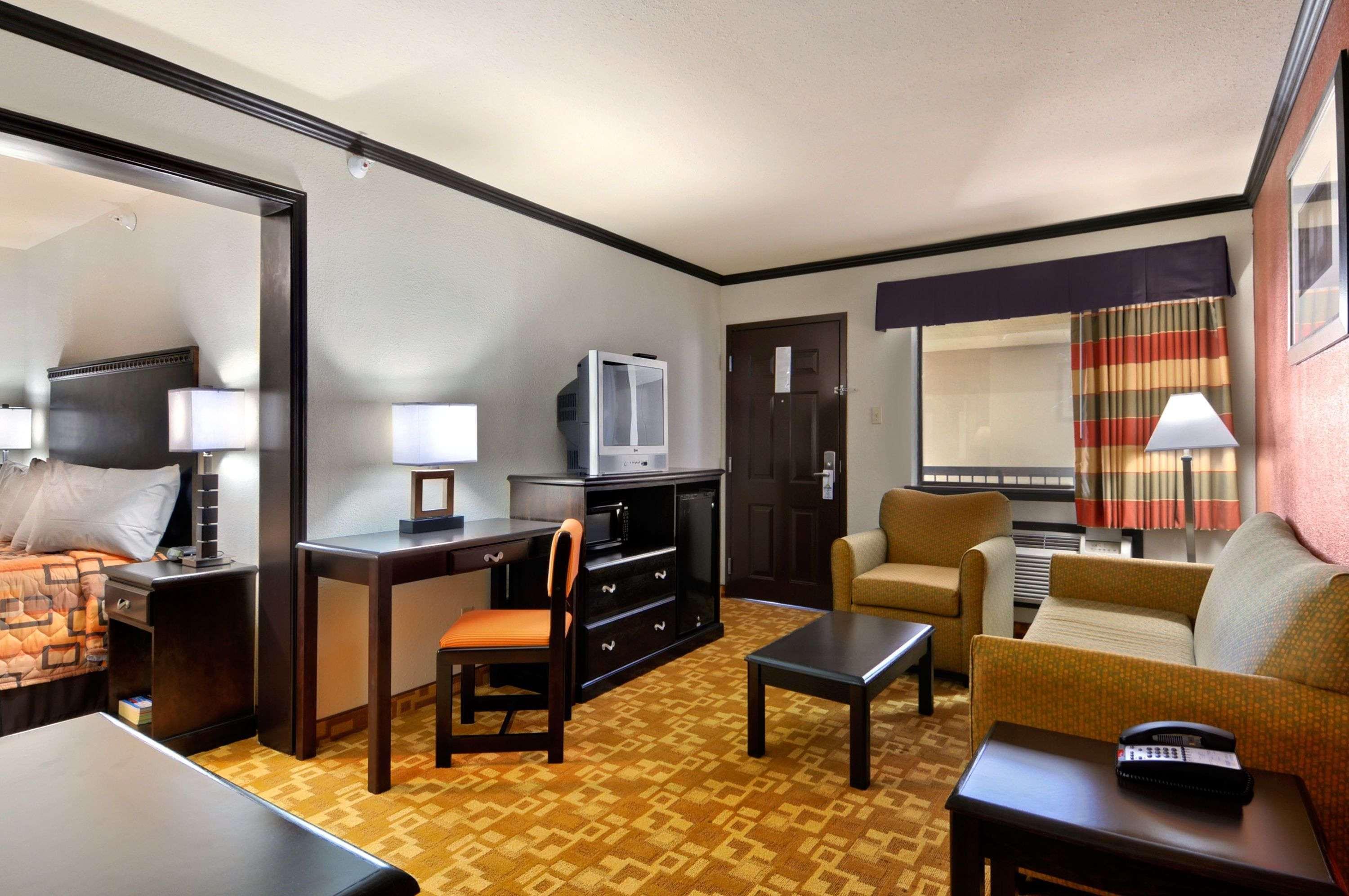 Days Inn By Wyndham Oklahoma City/Moore Екстер'єр фото
