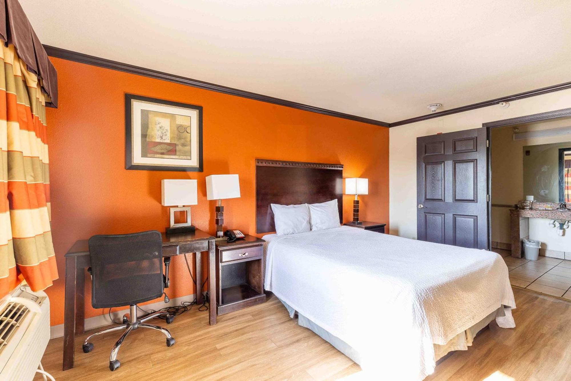 Days Inn By Wyndham Oklahoma City/Moore Екстер'єр фото
