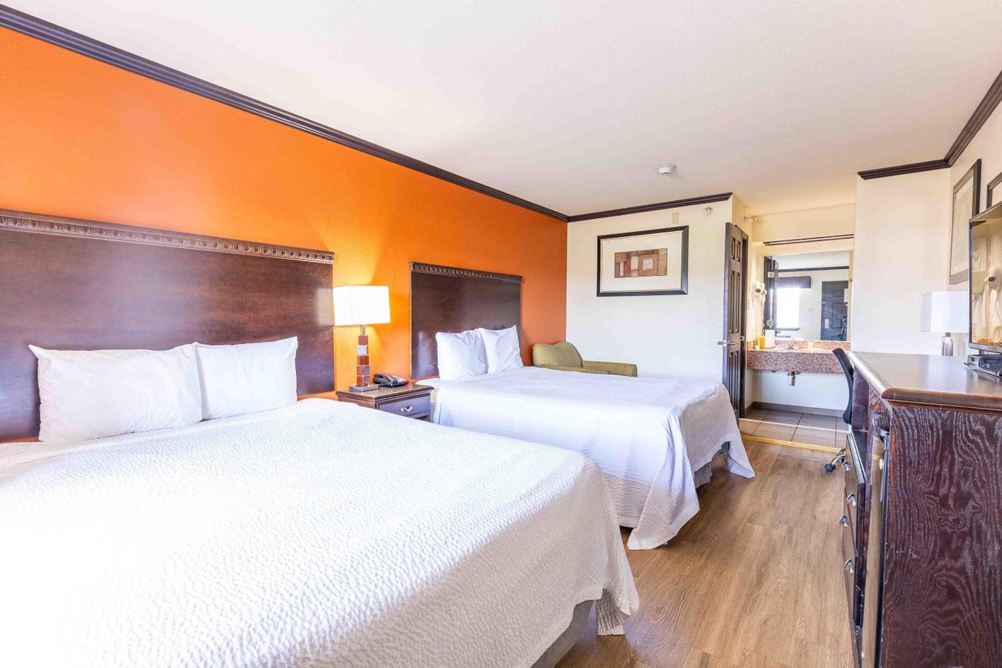 Days Inn By Wyndham Oklahoma City/Moore Екстер'єр фото