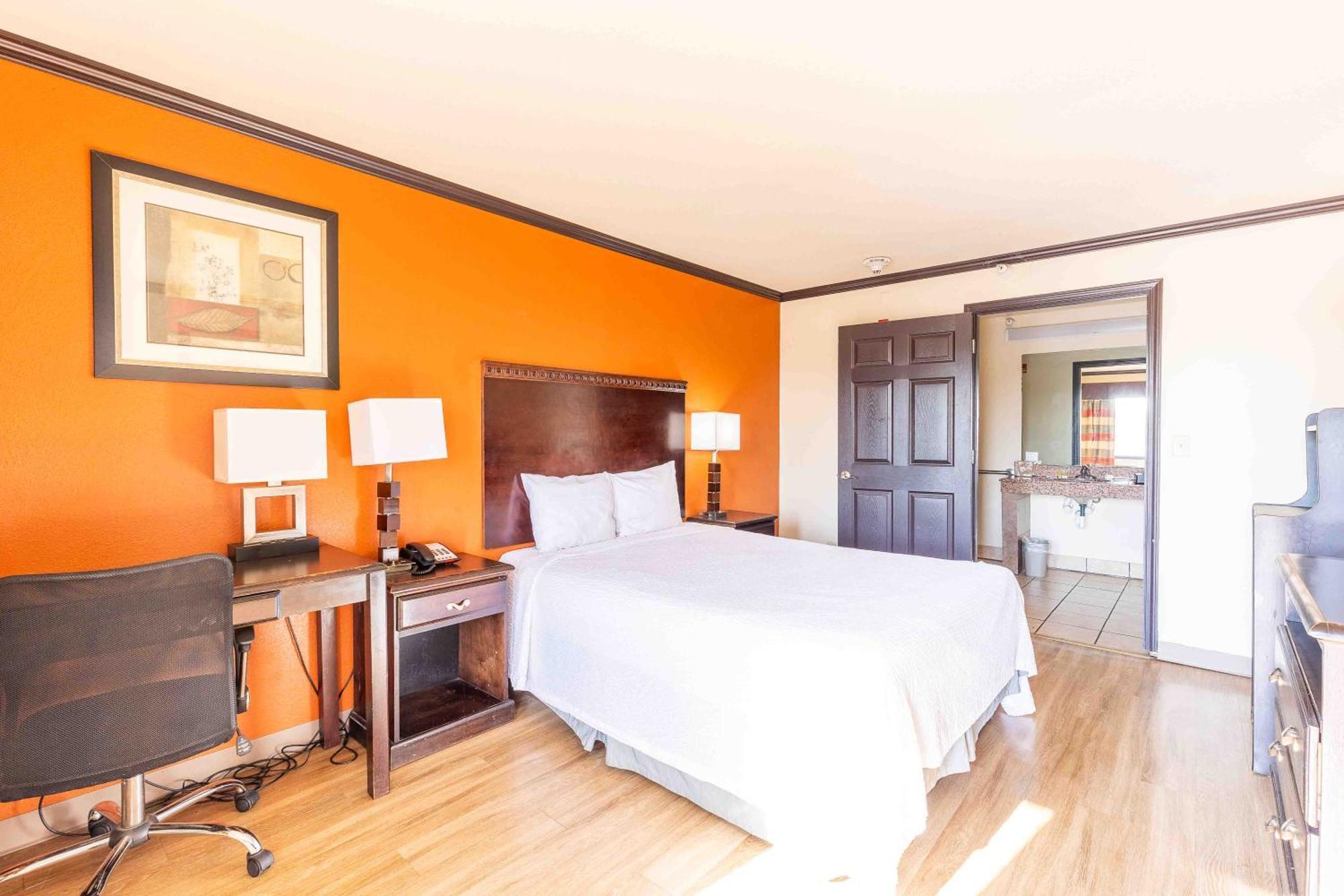 Days Inn By Wyndham Oklahoma City/Moore Екстер'єр фото